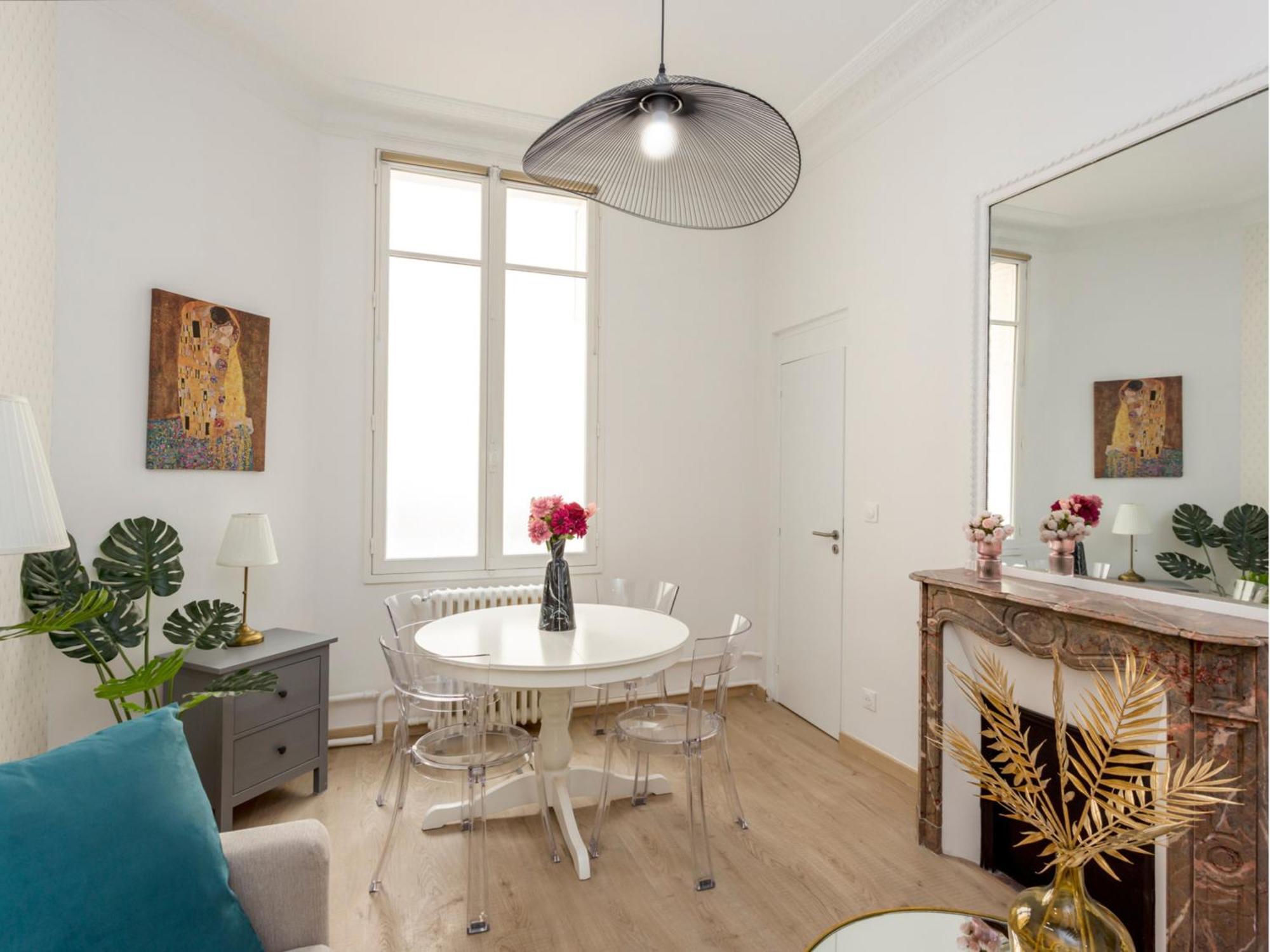 Cozy - Champs Elysees - Wagram * Paris